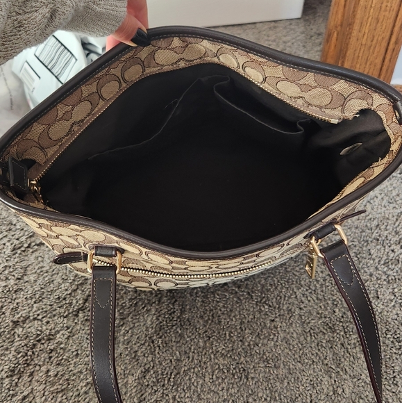 Coach Brown Signature Tote Bag - Picture 5 of 7